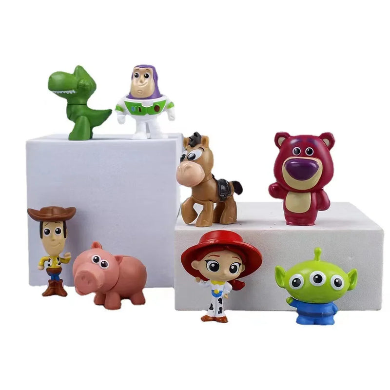 "Universo Toy Story 4: Kit Mágico com 15 Personagens em Miniatura!"